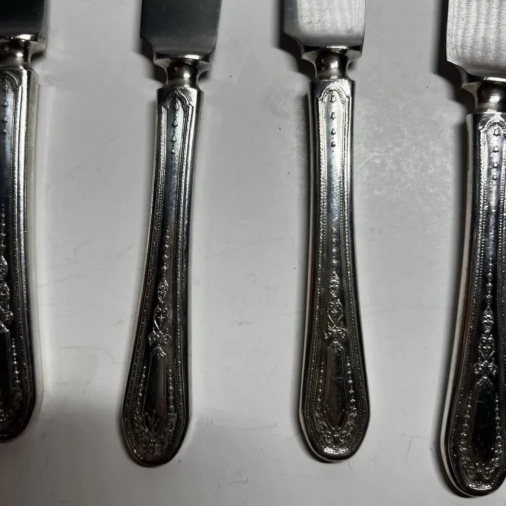 Lot of 4 Vintage Oneida Community HAMPTON COURT 9 1/8